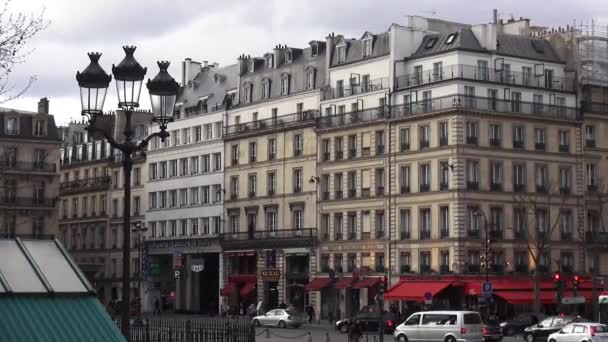 Place de La Madeleine-Paříž, Francie 30. březen 2013 — Stock video