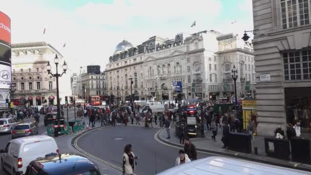 Awesome view over Piccadilly Circus  - LONDON, ENGLAND — Stock Video