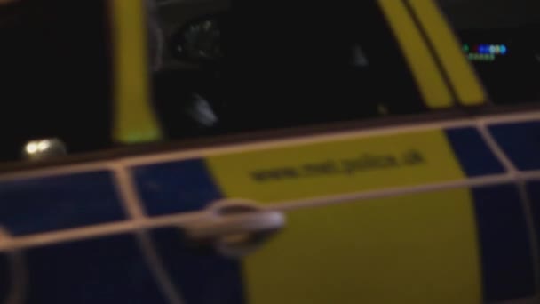 Londýnské policejní auto - Londýn, Anglie — Stock video