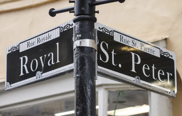 Plaques de rue dans le quartier français de la Nouvelle-Orléans — Photo