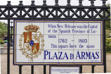 Plaza D Armas New Orleans Fransızca - New Orleans, Louisiana - 18 Nisan 2016 çeyrek.