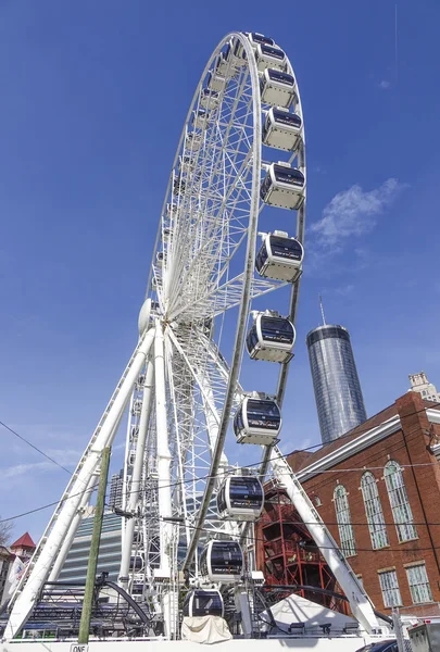 Atanta Skyview Ferris Wheel no centro da cidade — Fotografia de Stock