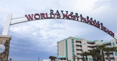Dünyanın en ünlü plaj Daytona beach - Daytona, Florida - 15 Nisan 2016 hoşgeldiniz.