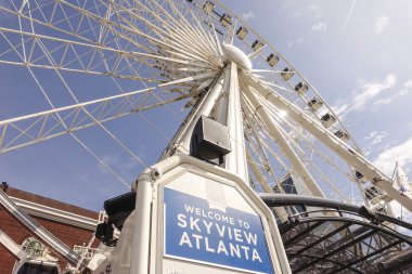 Skyview Atlanta Centennial Olympic Park - büyük dönme dolap - Atlanta, Georgia - 20 Nisan 2016