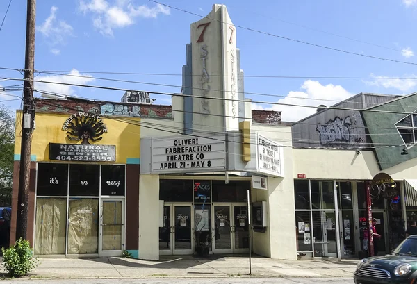 Teatro y teatro en Little 5 Points Atlanta - ATLANTA, GEORGIA - ABRIL. 20 2016 —  Fotos de Stock