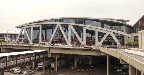 Philips Arena Atlanta - gran Atlanta escritura - ATLANTA, GEORGIA - 20 DE ABRIL DE 2016 —  Fotos de Stock