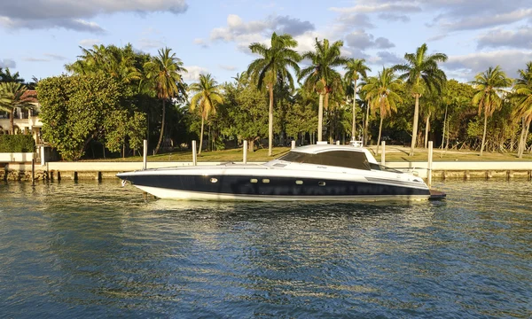 Luxury yacht in Miami - MIAMI. FLORIDA - APRIL 10, 2016