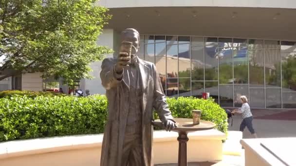 Pomnik Johna Pembertona Założyciela Coca Coli Coca Cola World Atlanta — Wideo stockowe