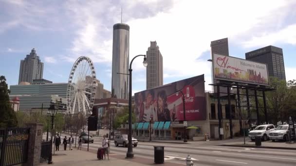 Tráfico Diurno Ciudad Nola Nola Estados Unidos Junio 2019 — Vídeo de stock