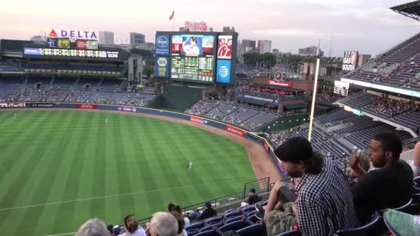 Überfülltes Turner Field Baseballstadion Atlanta Vereinigte Staaten Juni 2016 — Stockvideo