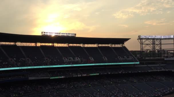 Πλήθος Γήπεδο Μπέιζμπολ Γήπεδο Turner Field Ατλάντα Ηνωμένες Πολιτείες Ιουνίου — Αρχείο Βίντεο