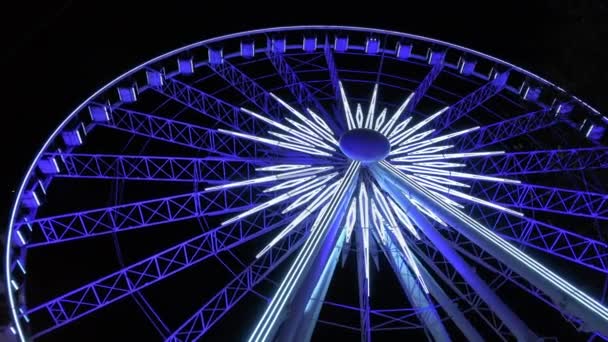 Illuminated Atlanta Skyview Ferris Wheel Downtown Atlanta Georgie Avril 2016 — Video