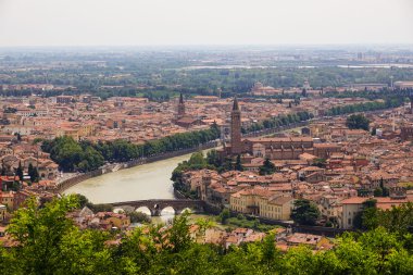 Verona şehrinin muhteşem hava manzarası