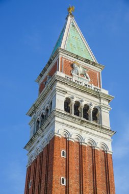 Venedik-San Marco 'daki St. Marks Meydanı' ndaki Campanile Kulesi