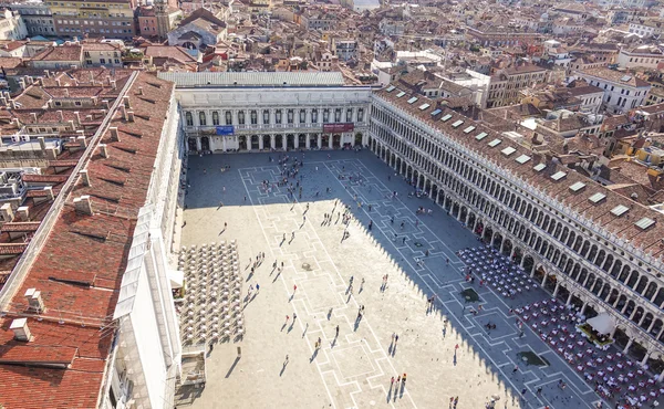 Vista aérea de la Plaza de San Marcos en Venecia - San Marco —  Fotos de Stock