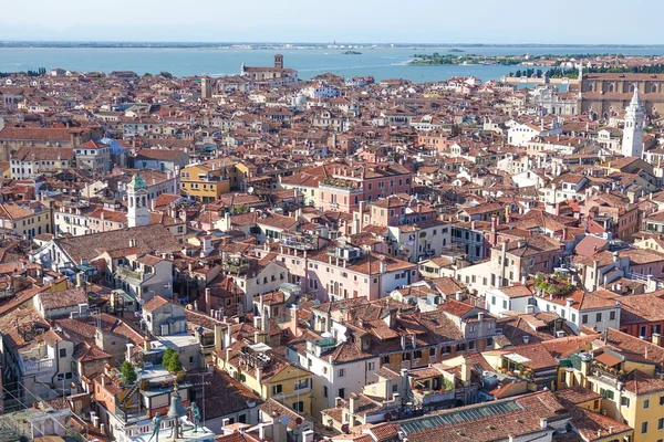 Vista aérea incrível sobre a cidade de Veneza — Fotografia de Stock