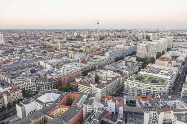 Akşam - Berlin şehri Almanya'da havadan görünümü