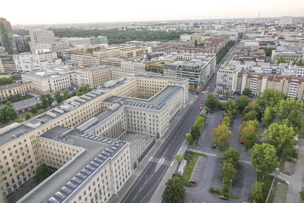 Εναέρια θέα πάνω από το ομοσπονδιακό Υπουργείο Οικονομικών-Βερολίνο - Finanzministerium — Φωτογραφία Αρχείου