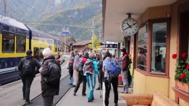 Wilderswil Tren İstasyonu Schynige Platte - BERN, SWitzERLAND - 9 Ekim 2020