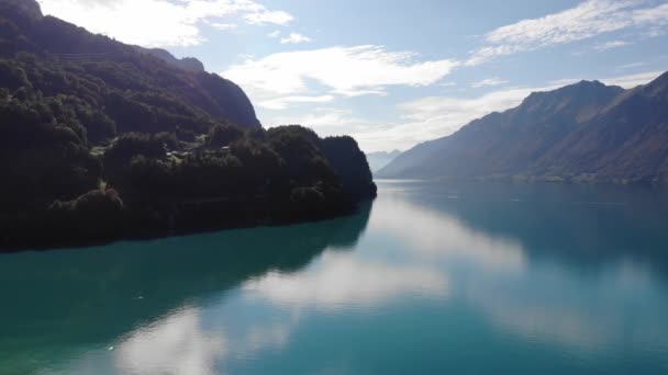 Amazing Lake Brienz Svájcban nevű Brienzer See — Stock videók