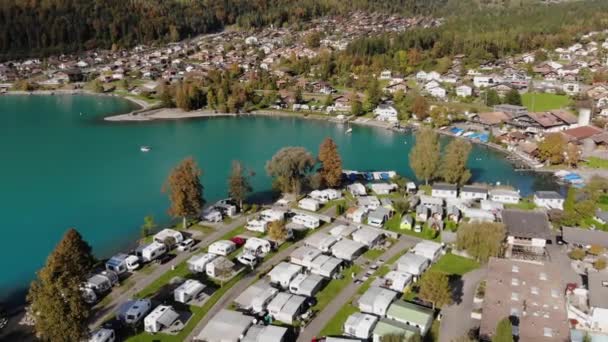 RV Park in the City of Brienz in Switzerland from above — 图库视频影像