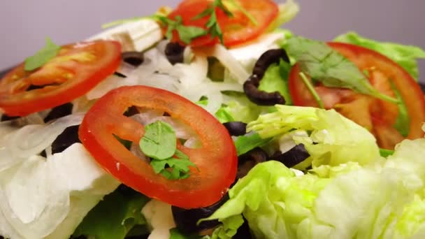 Greek Salad with feta chesse - close up shot — Stok Video