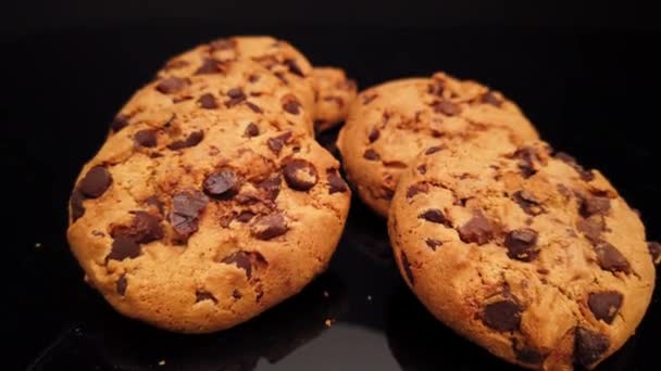 Deliziosi biscotti al cioccolato americano — Video Stock