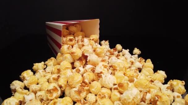 Frisches Popcorn - Nahaufnahme — Stockvideo