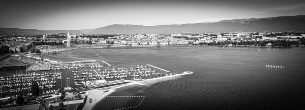 Staden Genève i Schweiz ovanifrån — Stockfoto