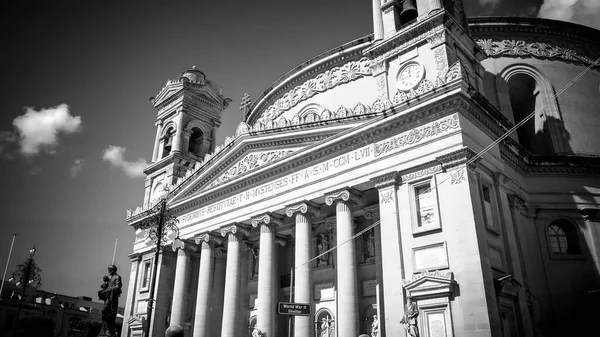 マルタ島の有名な大聖堂であるモスタ・ロタンダ-マルタ- 2020年3月5日 — ストック写真