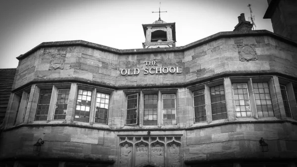 Paisajes urbanos de Oxford en Inglaterra en blanco y negro — Foto de Stock