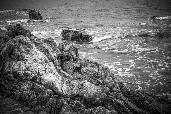 Rocks in the water of the Mediterranian Sea — Stock Photo, Image