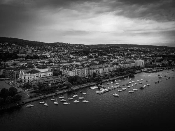 Schöner Zürichsee in der Schweiz von oben — Stockfoto