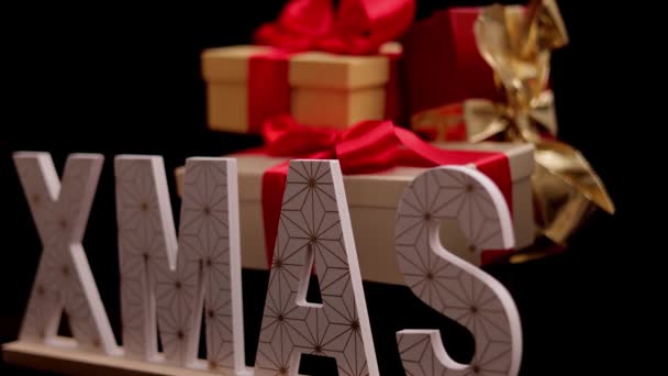 Geschenke zu Weihnachten - XMAS Geschenkboxen — Stockvideo