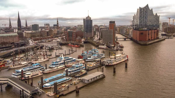 Přístav Hamburk v okrese Harbour City — Stock fotografie