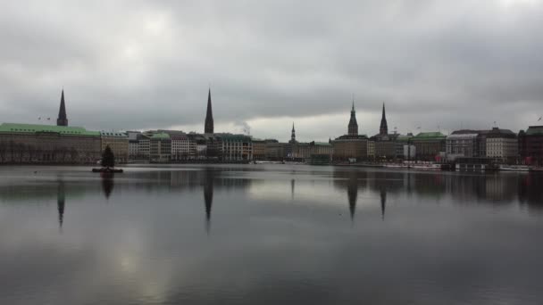 Bellissimo centro di Amburgo con Alster River — Video Stock