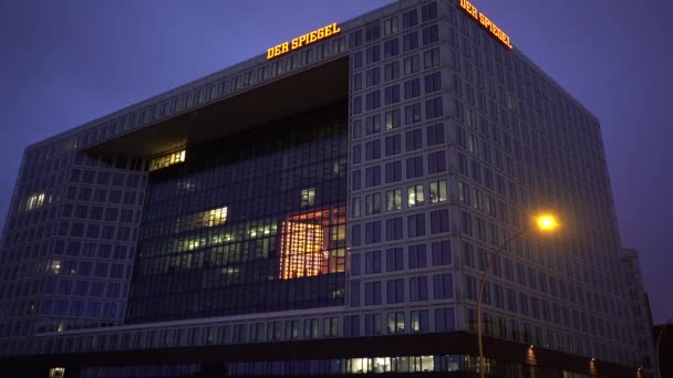 Edificio de la revista Spiegel en Hamburgo — Vídeo de stock