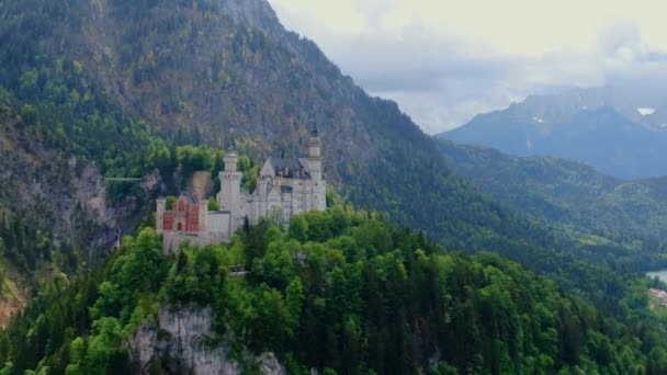 Kastil Neuschwanstein yang terkenal di Bavaria Jerman — Stok Video