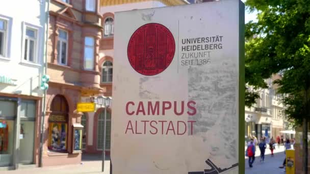 Universität Heidelberg - Campus Altstadt - HEIDELBERG, DEUTSCHLAND - 28. Mai 2020 — Stockvideo