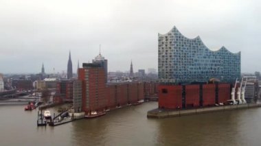 Limandaki ünlü Hamburg Konser Salonu Elbphilharmonie HAMBURG, GERMANY 24 Aralık 2020