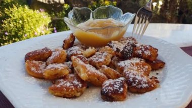 Kaiserschmarrn - Avusturya ya da Bavyera 'dan ünlü geleneksel tatlı