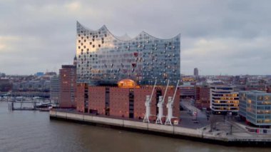 Şafakta Elbphilharmonie Hamburg Konser Salonu HAMBURG, GERMANY 24 ARALIK 2020