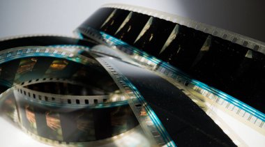 35 mm 'lik bir film şeridini kapat - makro çekim