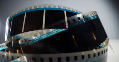 35 mm 'lik bir film şeridini kapat - makro çekim