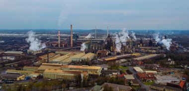 Endüstriyel bir fabrikadan inanılmaz manzara