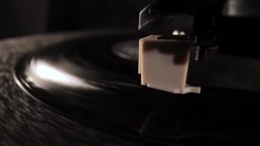 Yakın planda vinil kaydedici