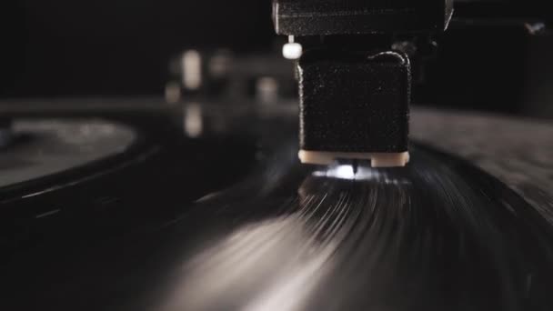 Playing a vinyl record - extreme close-up — Stock Video