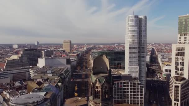 Stadt Berlin von oben — Stockvideo