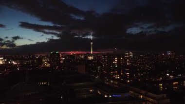 Gece Berlin şehri - hava manzarası