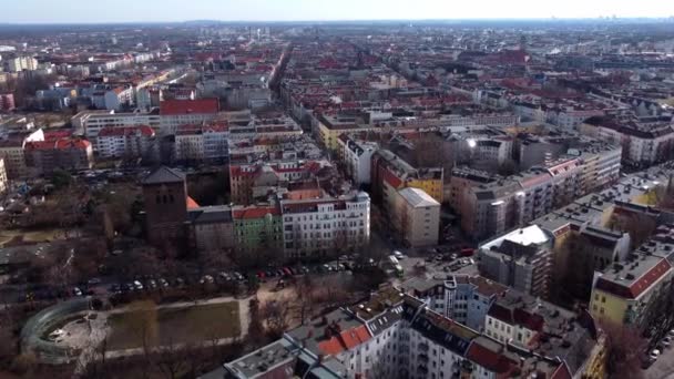 Ciudad de Berlín Neukoelln desde arriba — Vídeos de Stock